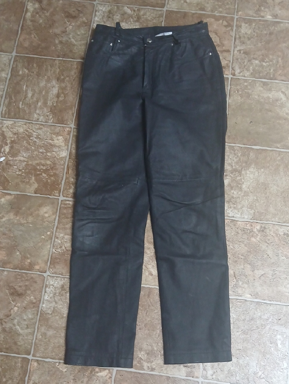 Newport News Black Leather Pants Size 8